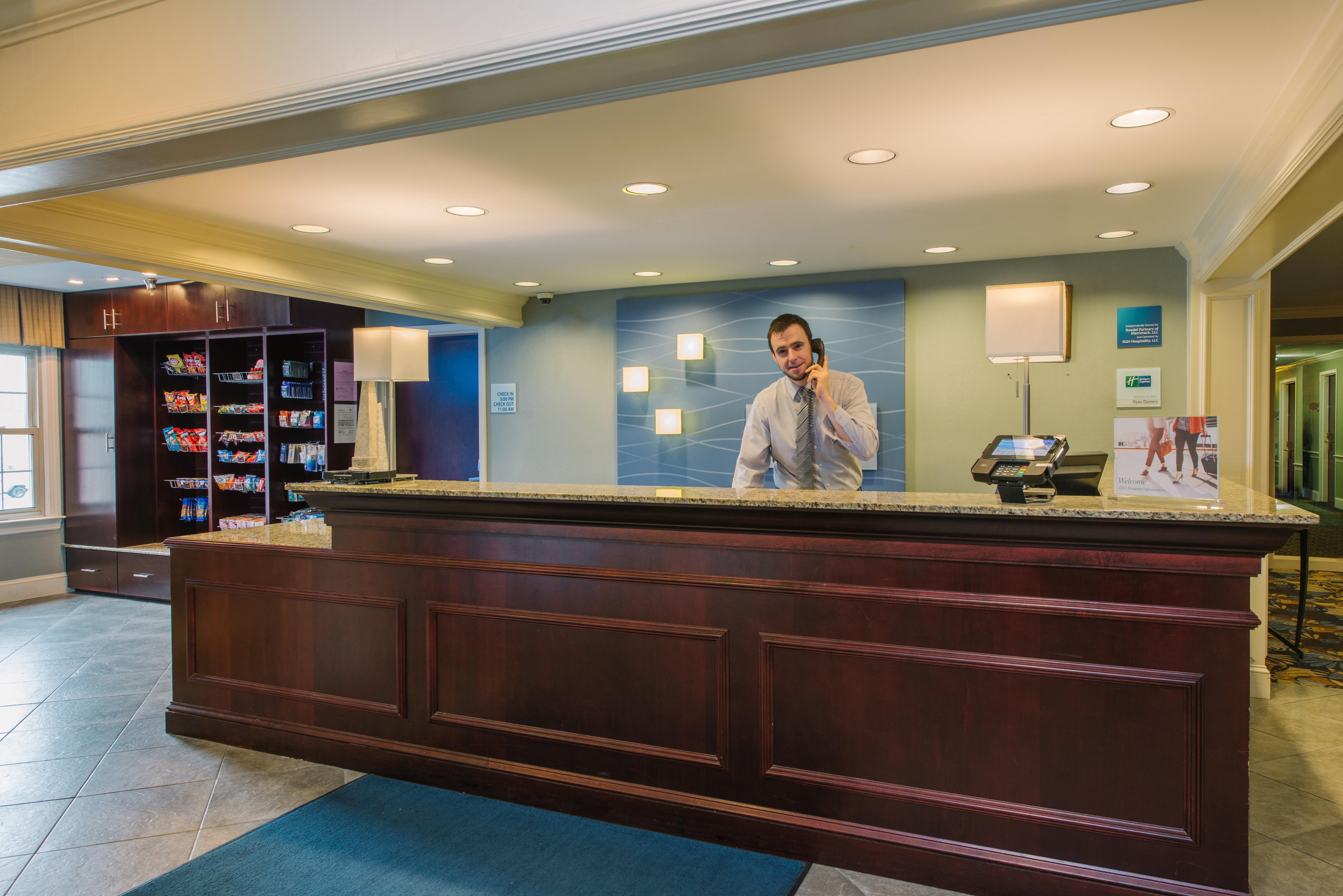 Holiday Inn Express And Suites Merrimack By Ihg Exteriér fotografie