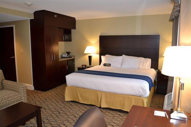 Holiday Inn Express And Suites Merrimack By Ihg Exteriér fotografie